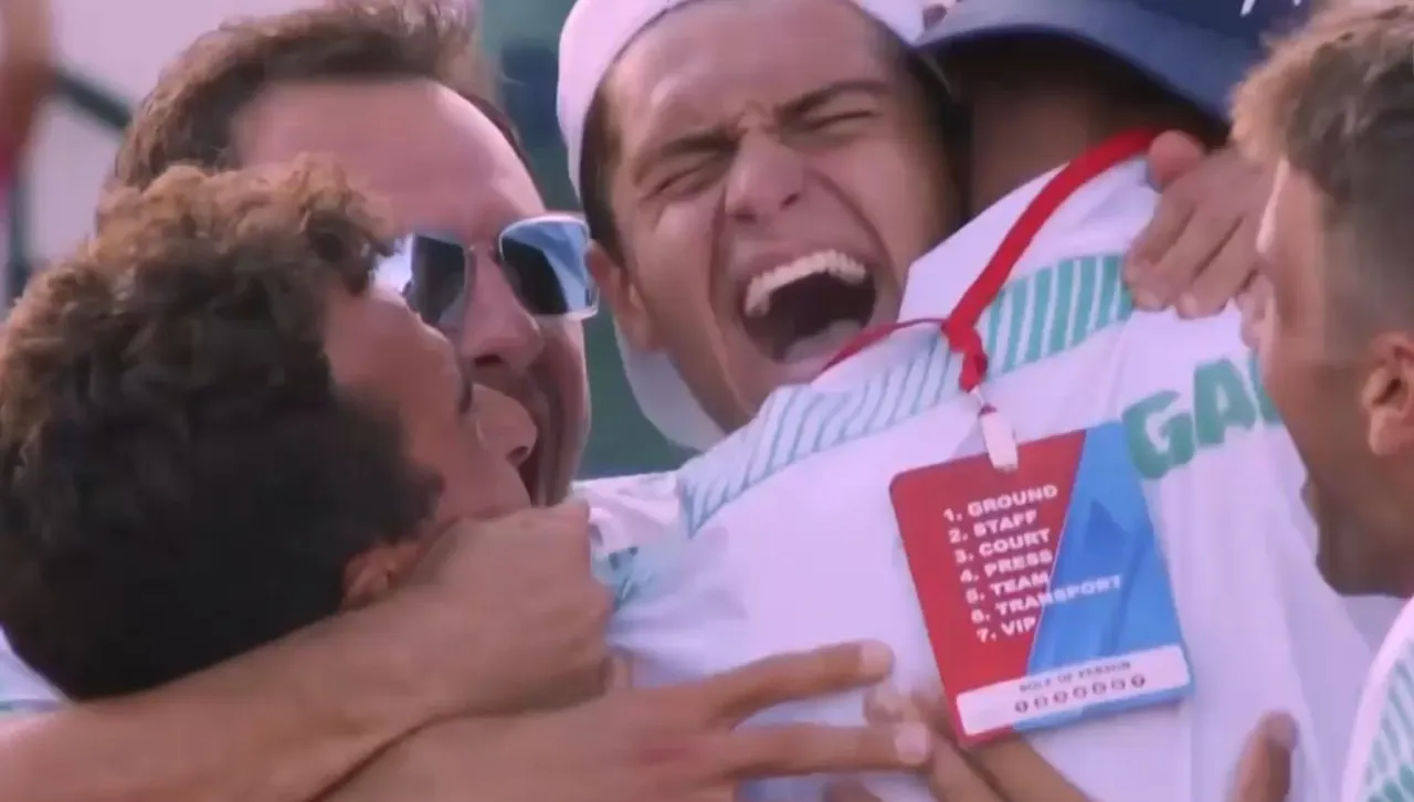 Исторически успех за България на Купа "Дейвис" след блестяща игра Александър Василев