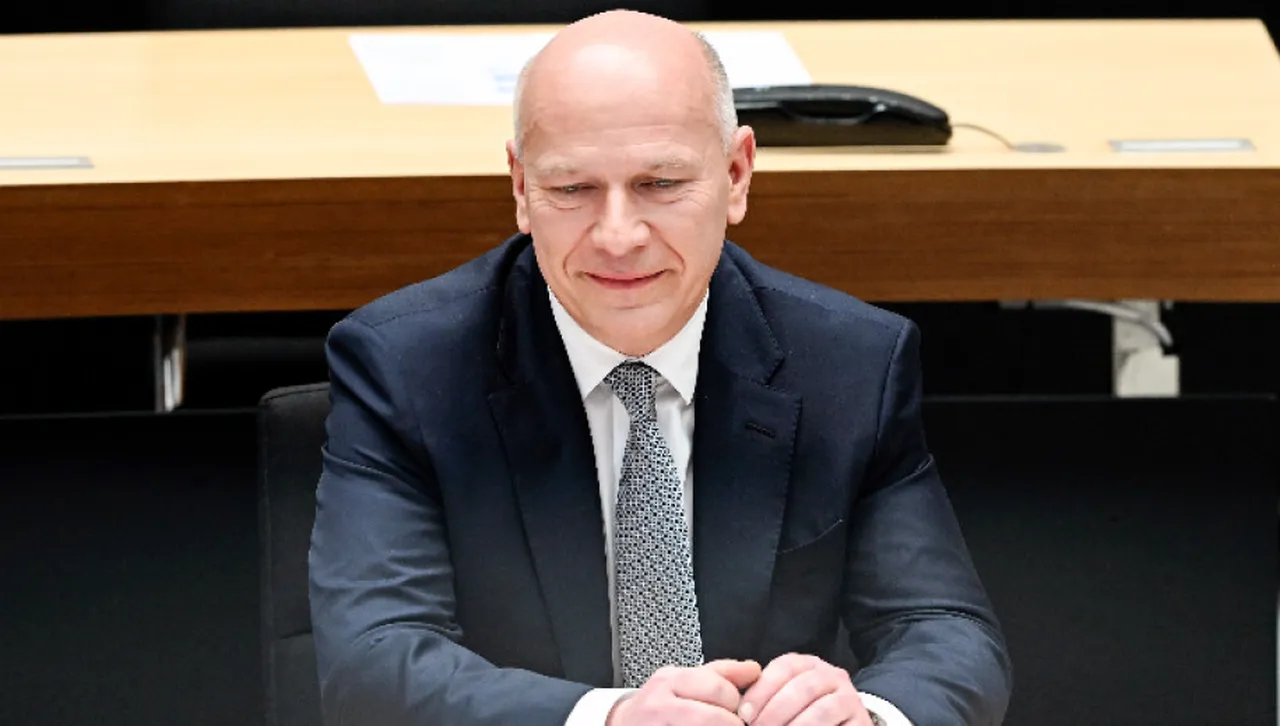 Кай Вегнер остави ракетата едва след като вълната от възмущение