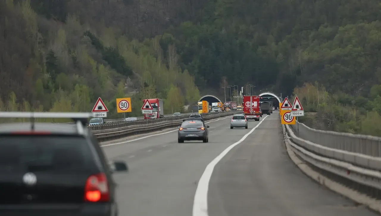 От днес променят организацията на движението по АМ "Хемус"