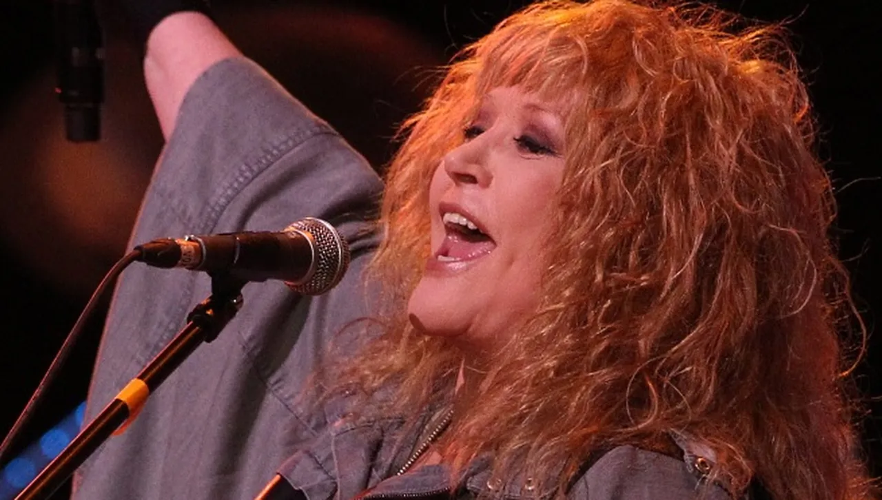 Примата на съветската естрада Алла Пугачова пожелала да живее в България