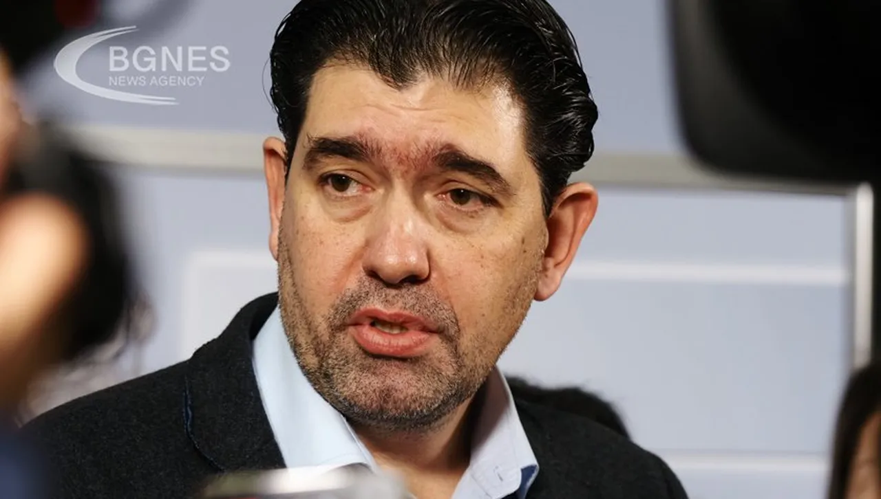 Иван Таков: Това е някакъв абсурд. Нелепо е кметът да иска от софиянци експертни решения в транспорта