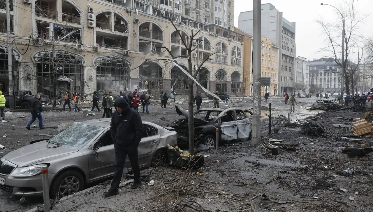 Масирана руска атака срещу Киев: значителни разрушения и пострадали
