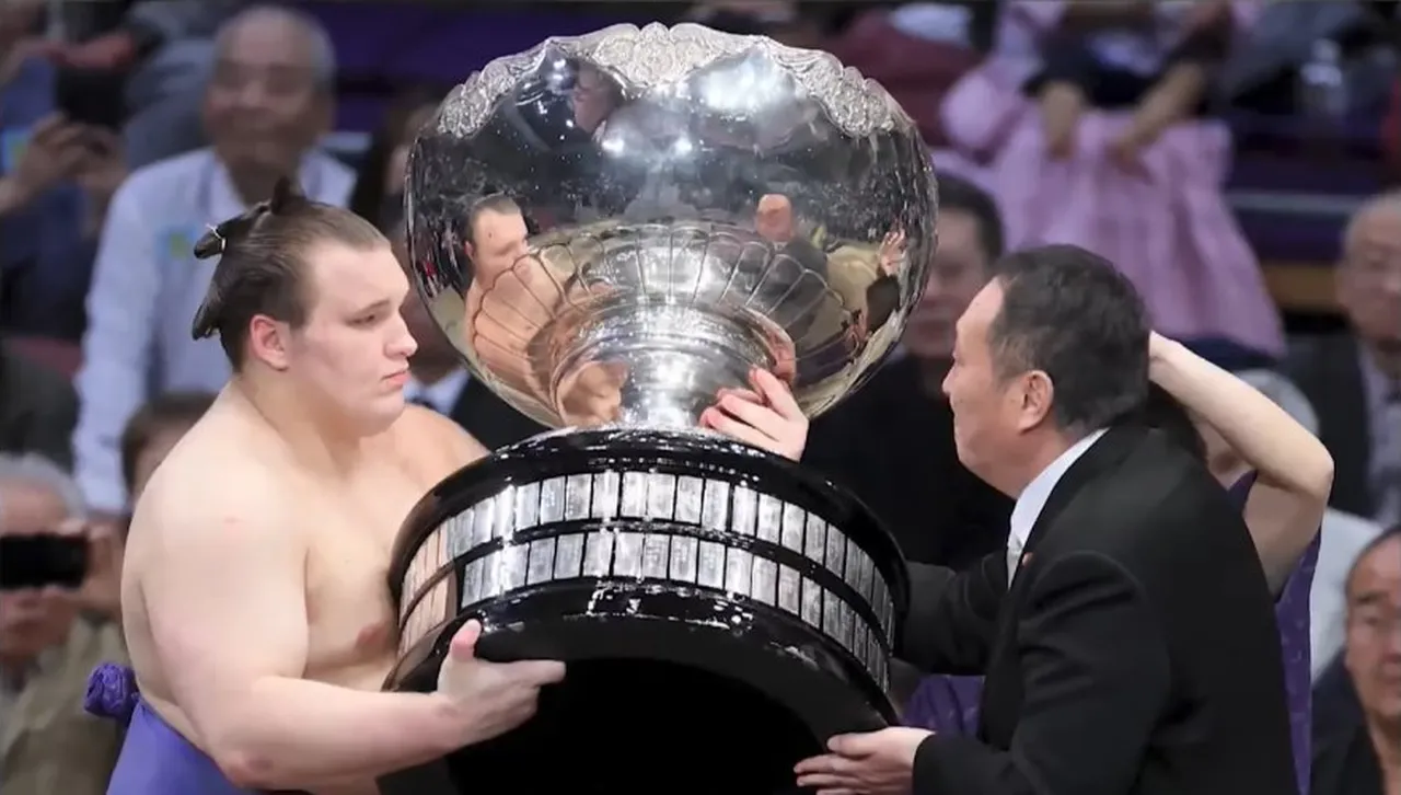 Феноменът Аонишики: Украинският бежанец, който превзе японското сумо само за три години