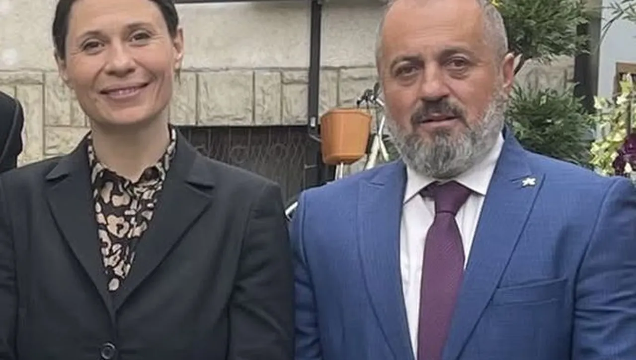 Неспособността да обясним на Европа позицията си за Северна Македония е срам