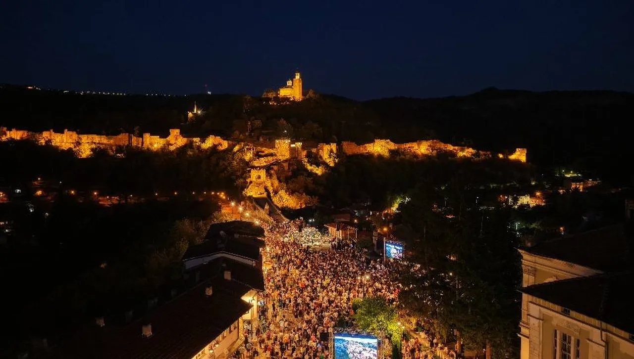 Велико Търново празнува победата на Клокотница със спектакъл Звук и светлина