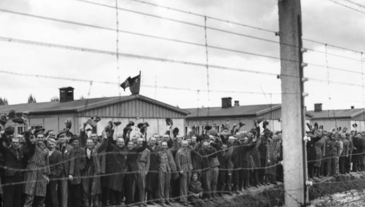 Министър от времето на Живков: Докога ще представят стотици за въдворяване, няма ли съд?