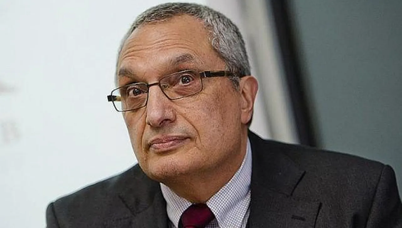 Вторник, 23  декември 2025 