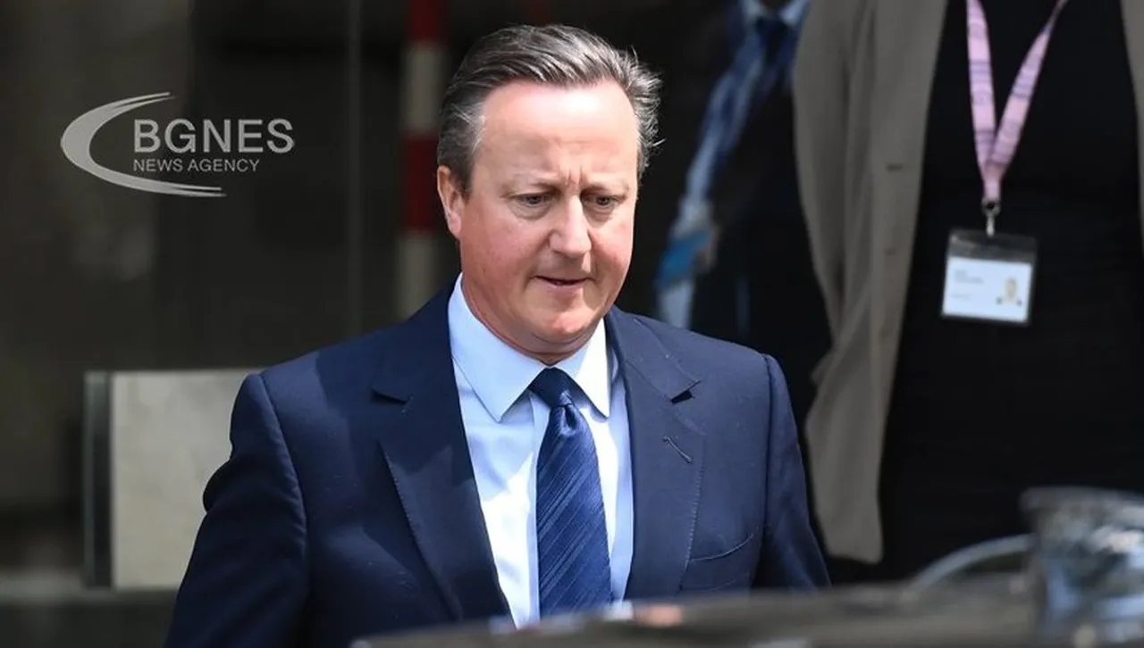 Д.Камерън: България се справя с бежанската криза