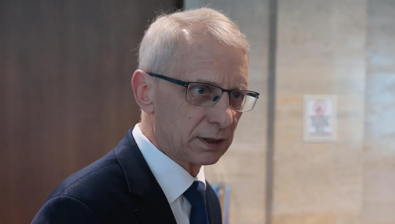 Безобразията продължават и в момента В залата на НС е