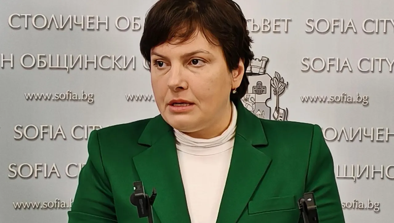 Бонка Василева: Изтеклите договори за сметопочистването може да се удължат с 6 месеца