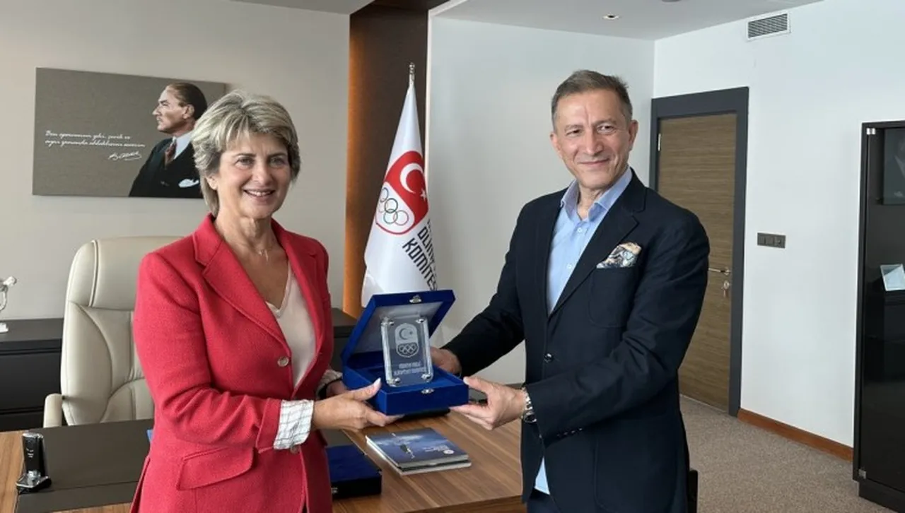 Лечева вече отговаря за връзките между МОК, европейските и нашите олимпийски комитети