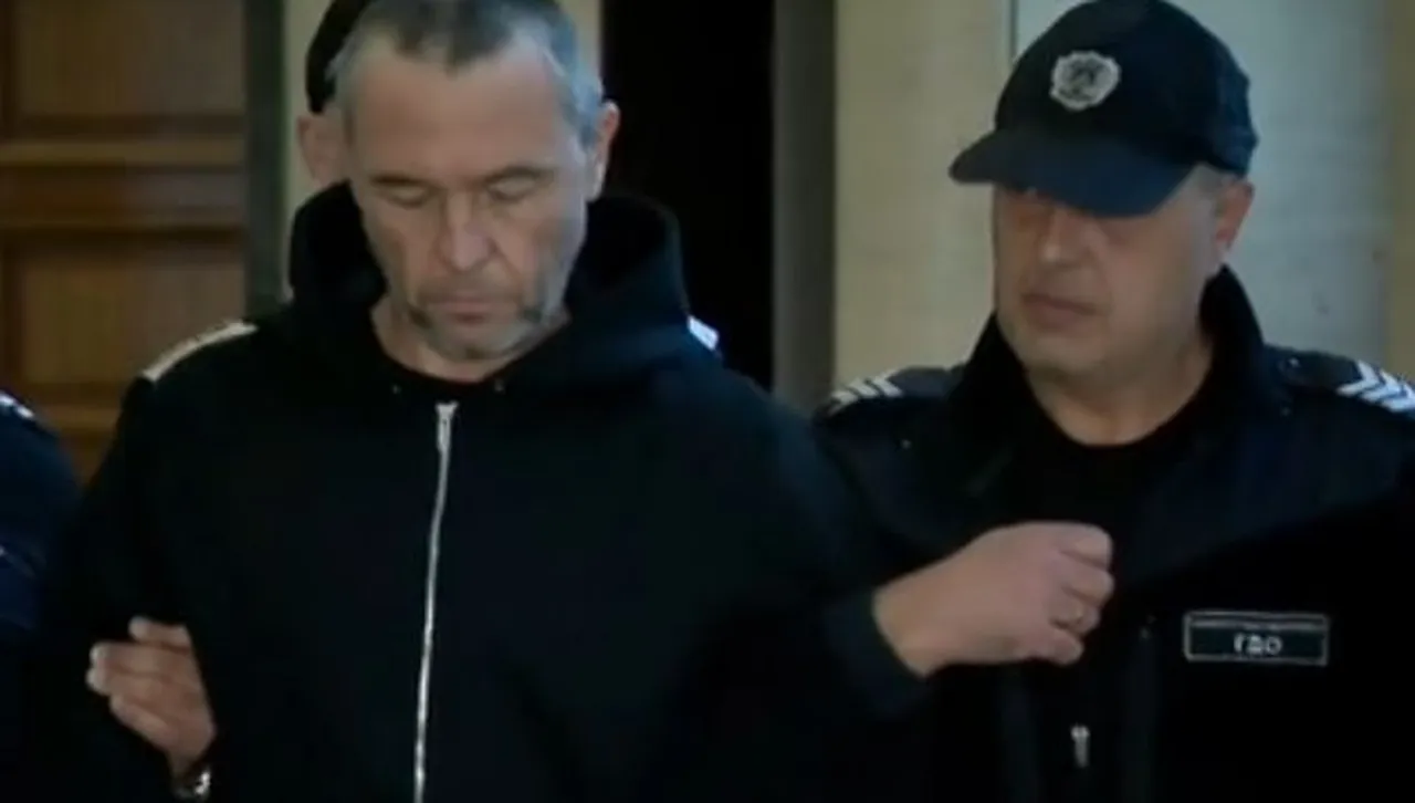 Руснакът, разследван за взрива в Бейрут, остава в ареста