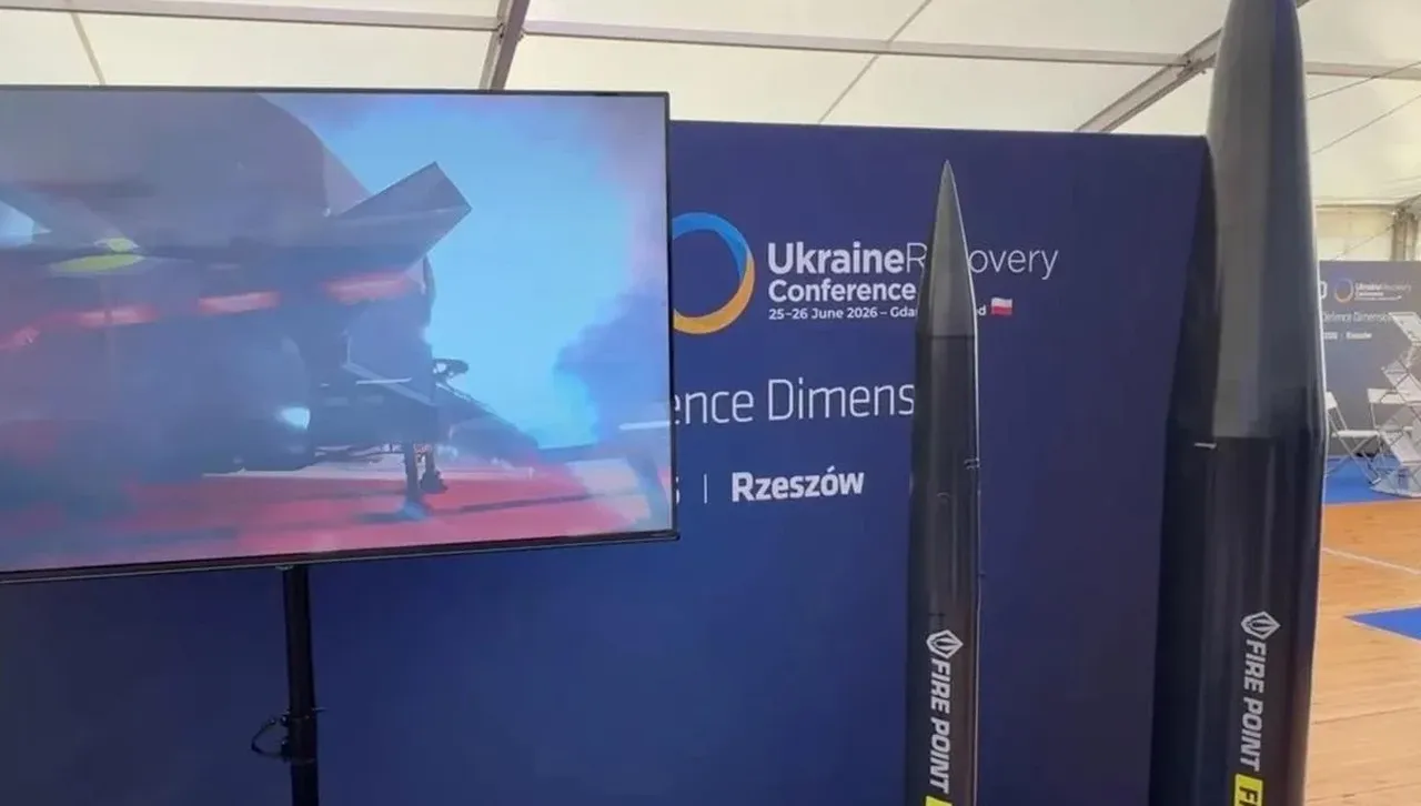 Освен обсега от 850 км ракетата може да развива скорост