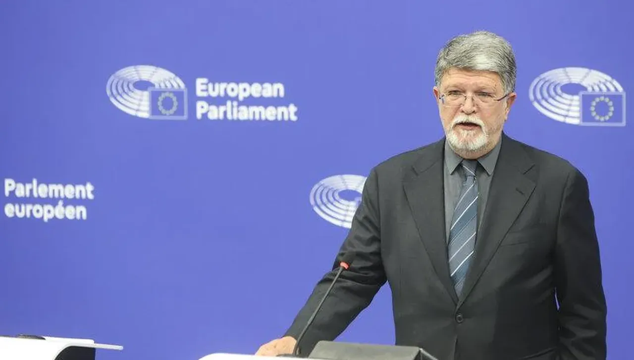 Европарламентът отбеляза застой в евроинтеграцията на Сърбия