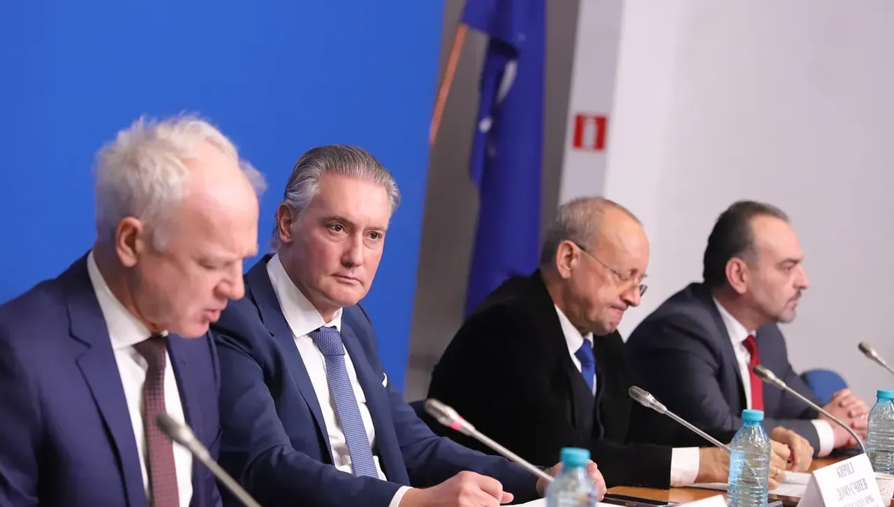  Работодатели и синдикати се събират днес във финансовото министерство, обсъждат отново промените в бюджета