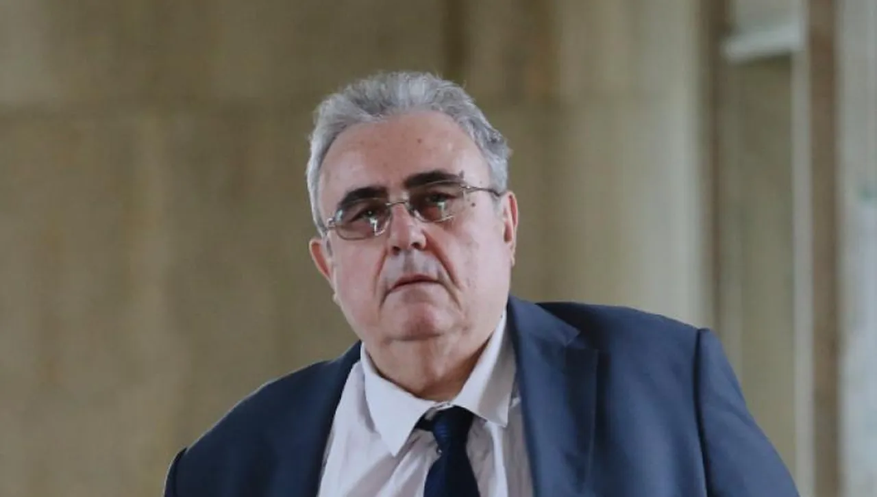 Защо за Скопие дипломата от български университет означава "прокажен"