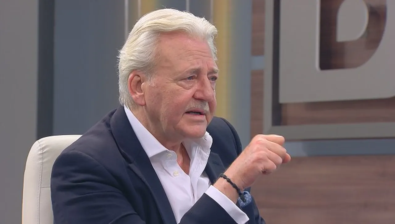 Асен Агов: Тръмп се включи в руската игра, но не подозира какво му готви Путин