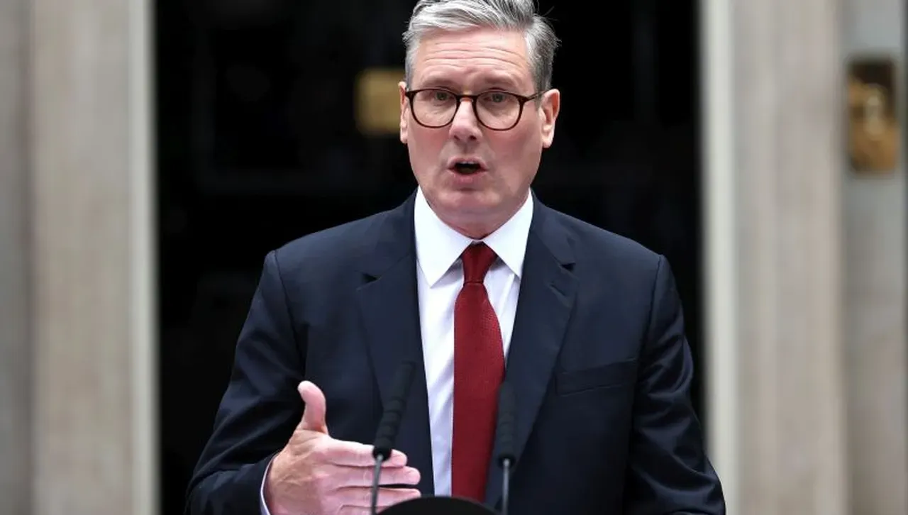 Киър Стармър е на посещение в Полша  