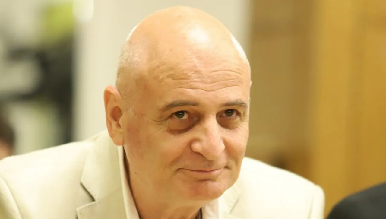 Комисията по досиетата обяви депутат на МЕЧ за щатен офицер от ДС