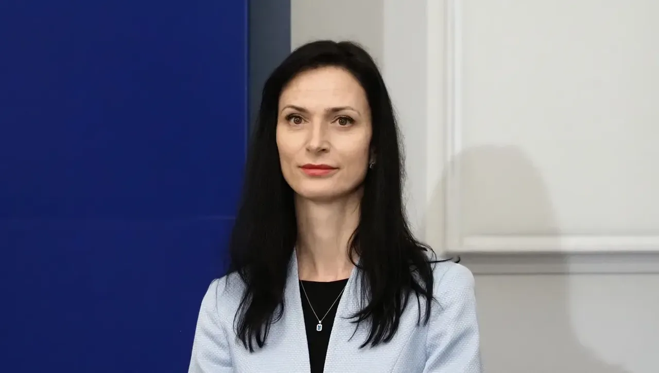 Мария Габриел като външен министър е лобирала пред Великобритания за изваждане на български граждани от санкционния списък