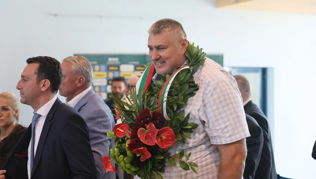 Любо Ганев:  Ние откраднахме много неща от Италия – организация, един от най-добрите треньори.... 