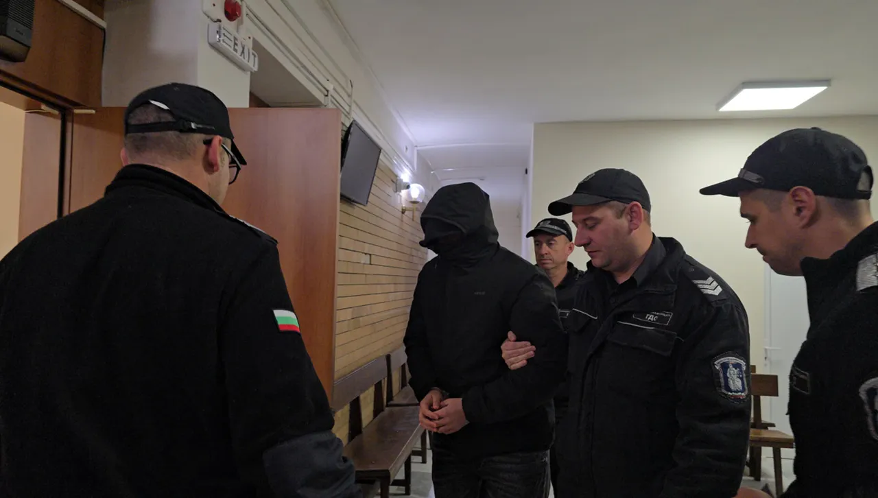 Оставиха в ареста Юлиан Бързашки от 5-то РУ на МВР-София, обвинен за участие в престъпна група