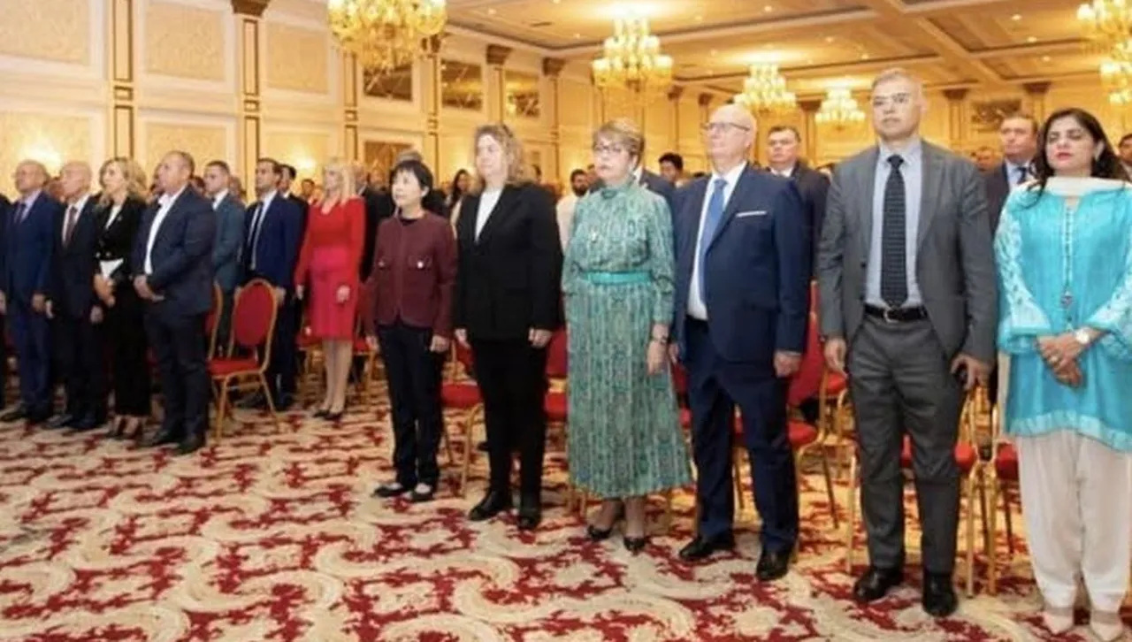 Нов гаф на Киселова – редом до руския агресор на китайски прием