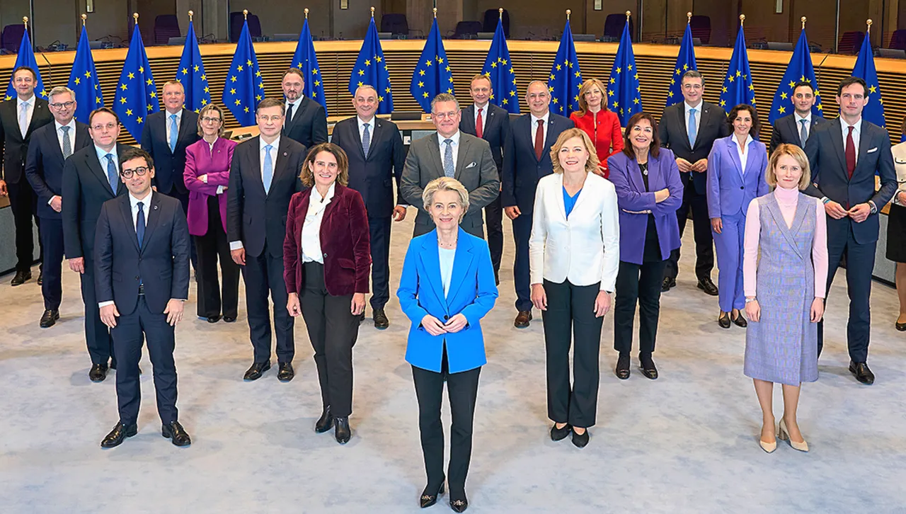 ЕК може до дни да е готова с предложението за репарационния заем за Украйна