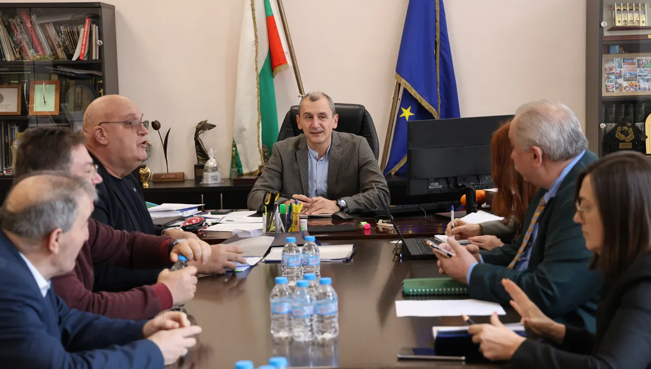 Здравното министерство предложи по-добър контрол на подвижните избирателни секции