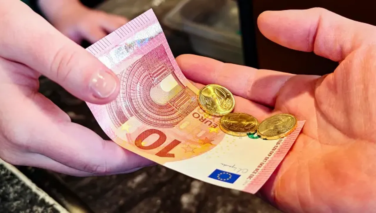 Институтът за български език посочва че в ежедневната устна и