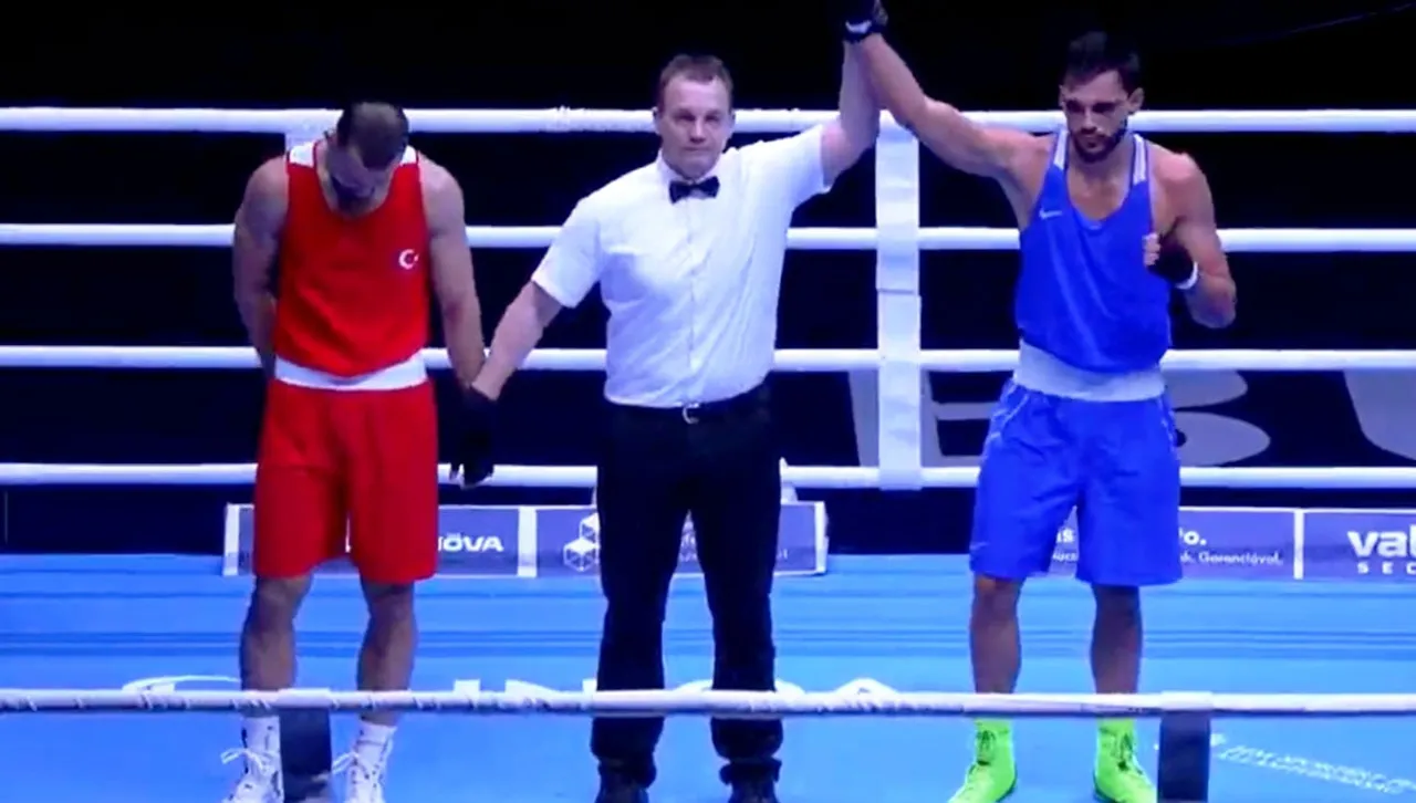 Нови два български медала донесе Европейското по бокс до 23 г.