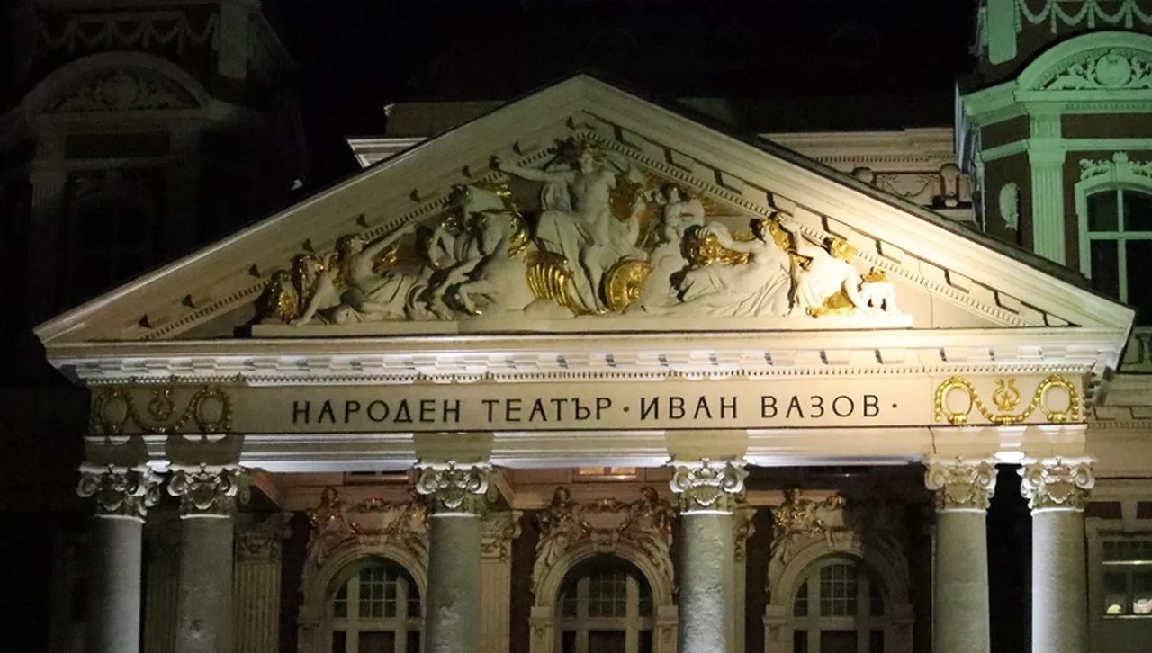 Признание за Народния театър: Взе три награди от фестивала „Театър на кръстопът“
