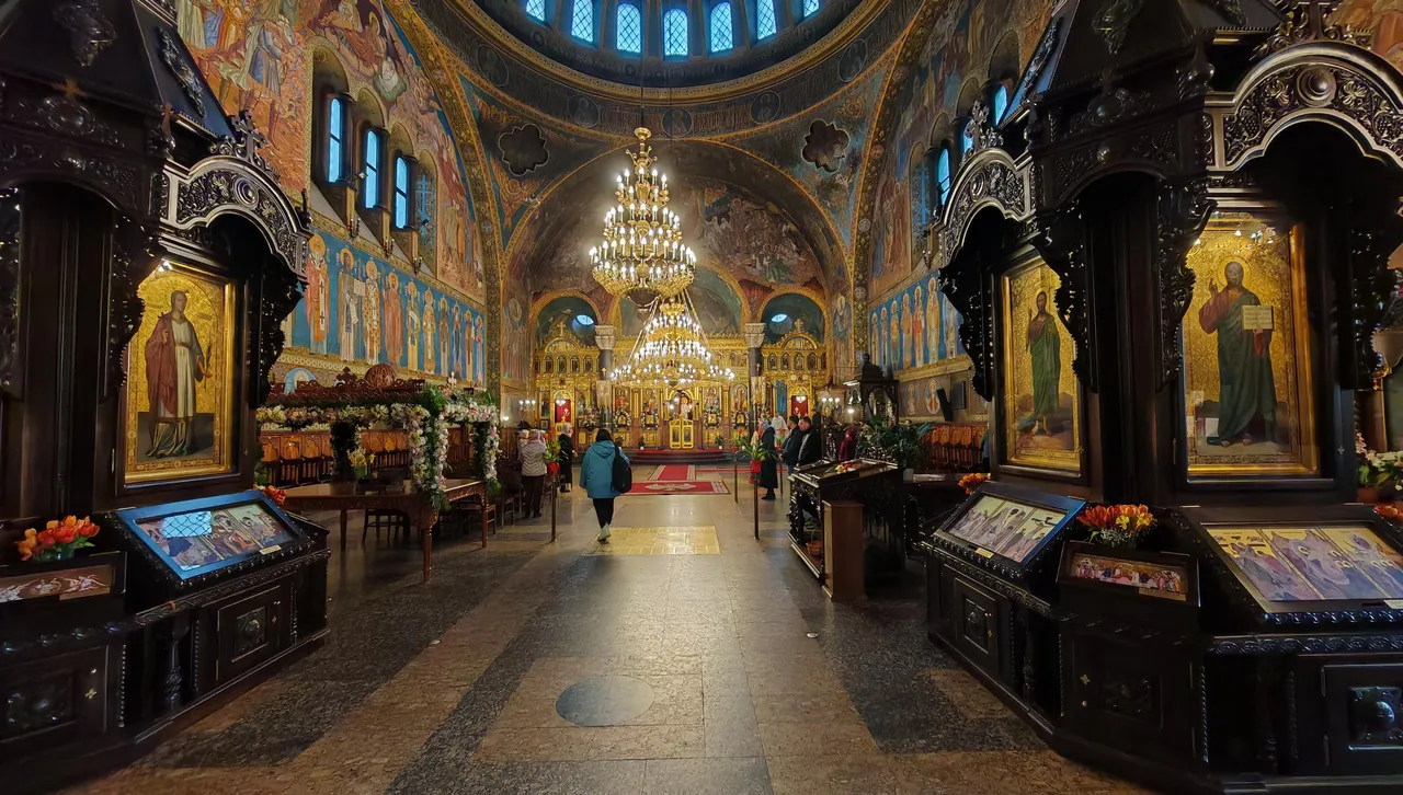 Защо православните християни празнуват Великден по-късно?