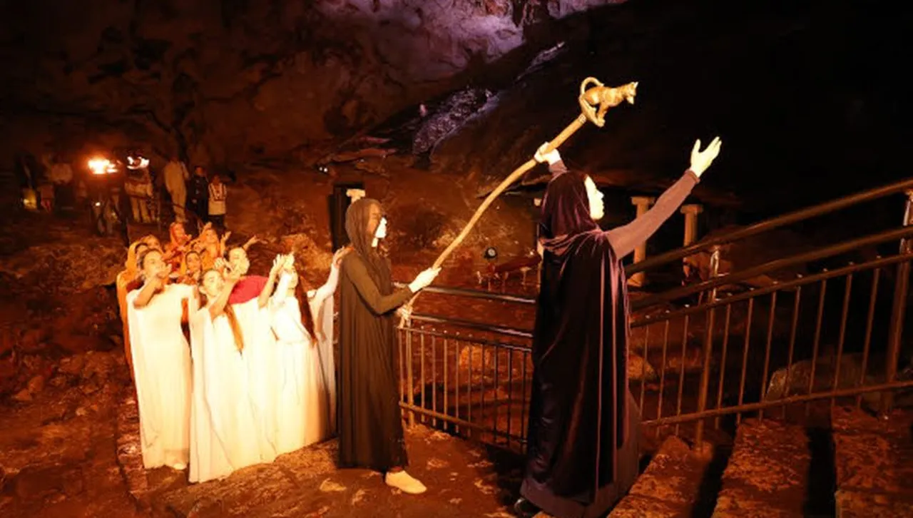 Интерактивният спектакъл ВЪЗКРЕСЕНИЕТО НА ЕВРИДИКА възхити публиката в недрата на пещера Магурата!