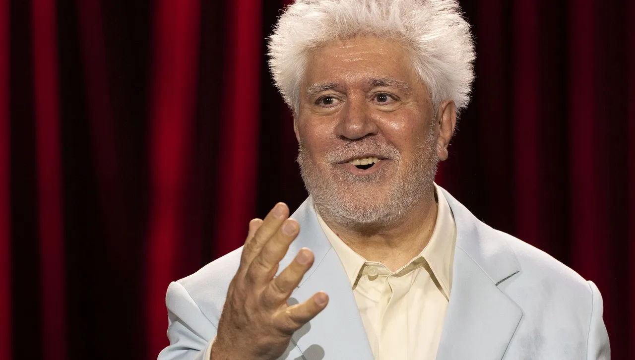 Алмодовар при връчването на наградата "Чаплин": Г-н Тръмп, Вие ще останете в историята като катастрофа!