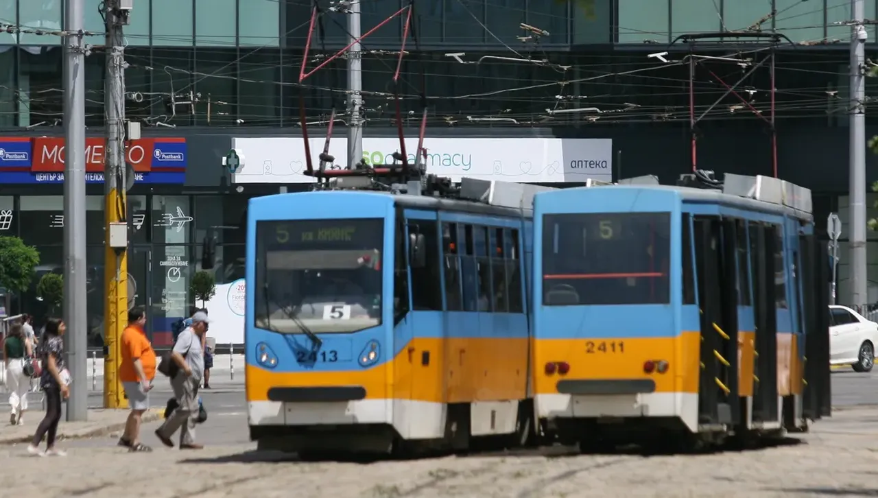 Има ли нужда София от нощен транспорт - остър дебат в ефира на БНТ