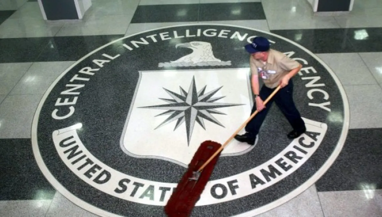 Politico : Шефът на ЦРУ тайно пристигна в Брюксел, за да „успокои“ европейците —