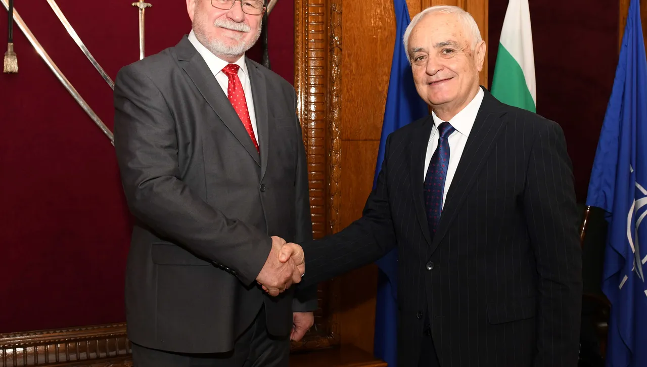 Запрянов към полския посланик: Полша е приоритетен партньор за България 