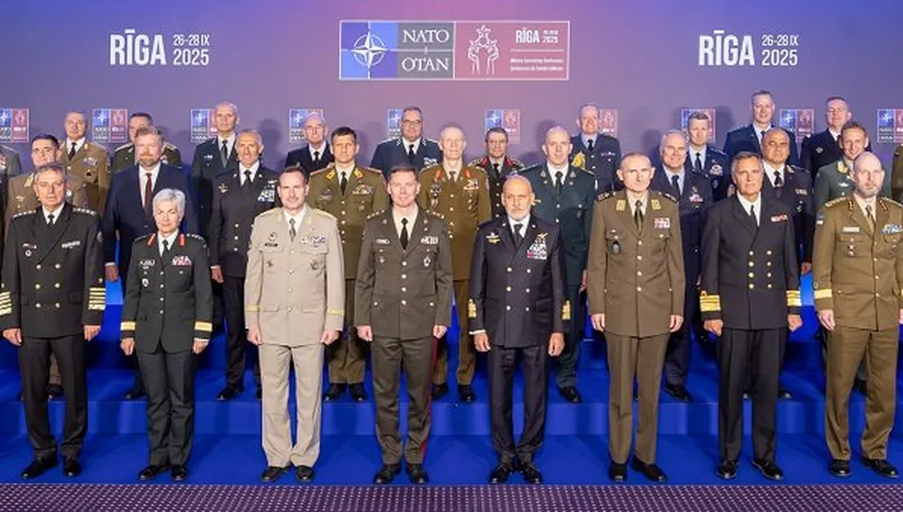 Адм. Ефтимов: Трябва да поддържаме високо ниво на готовност по Източния фланг на НАТО