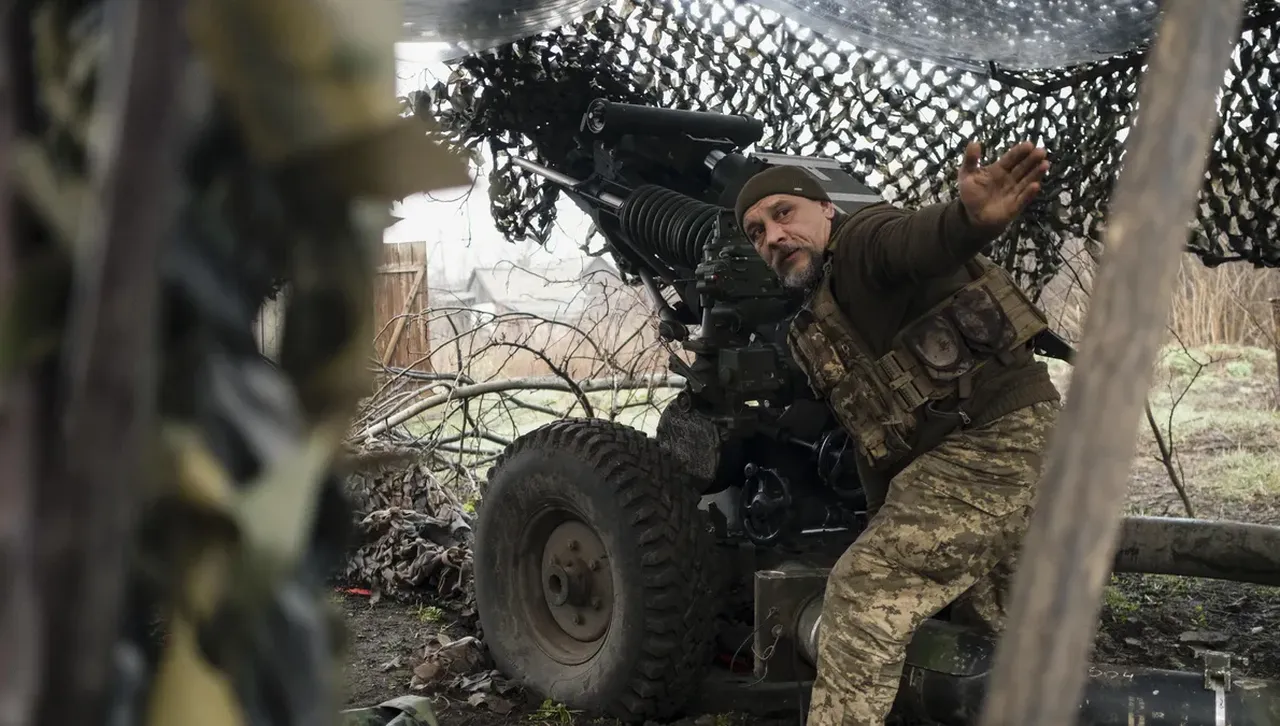 Военният експерт Михаил Жирохов отбеляза че украинското командване умишлено пази