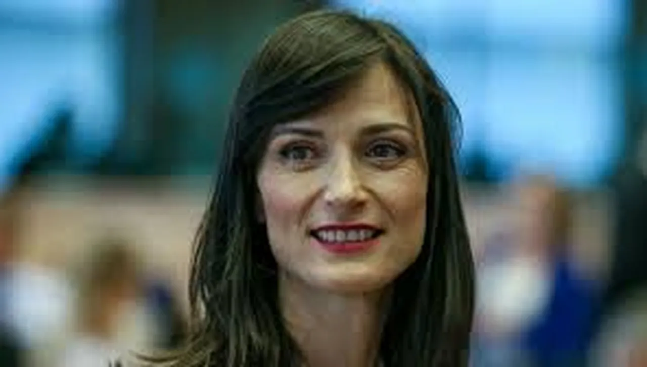 Получила е и държавна подкрепа от правителство в оставкаМария Габриел