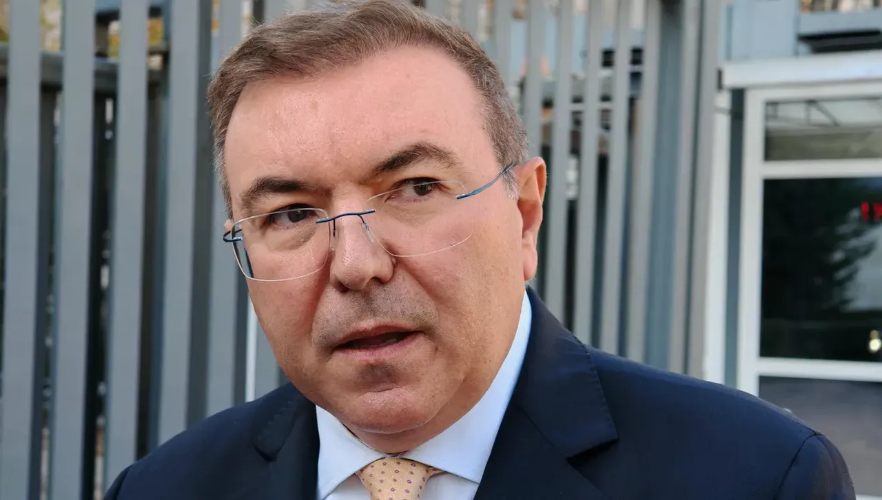 Костадин Ангелов: Средствата за заплатите на младите лекари са осигурени