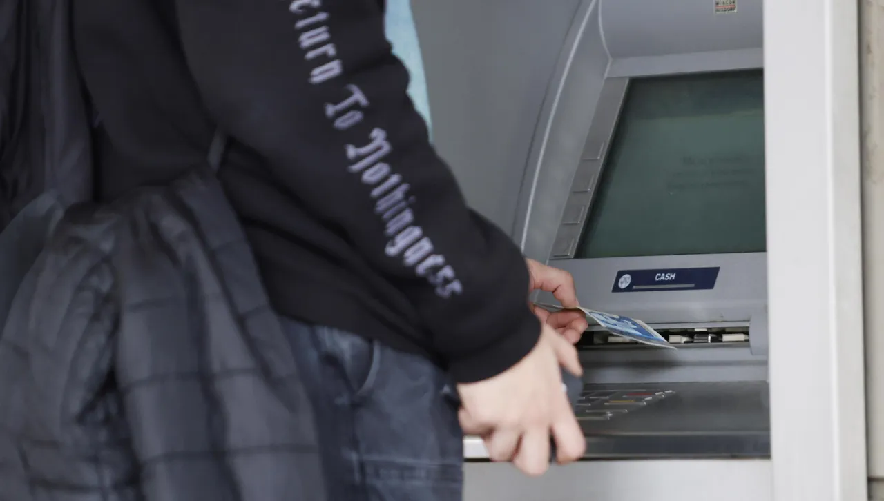 Банковата ни система гарантира безпроблемен преход към еврото, включително в новогодишната нощ