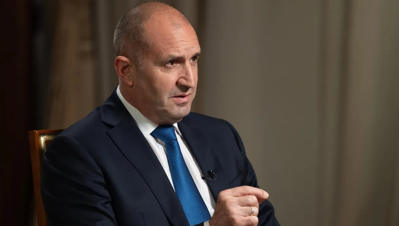 Румен Радев с призив кабинетът спешно да провери резервите на горивата ни