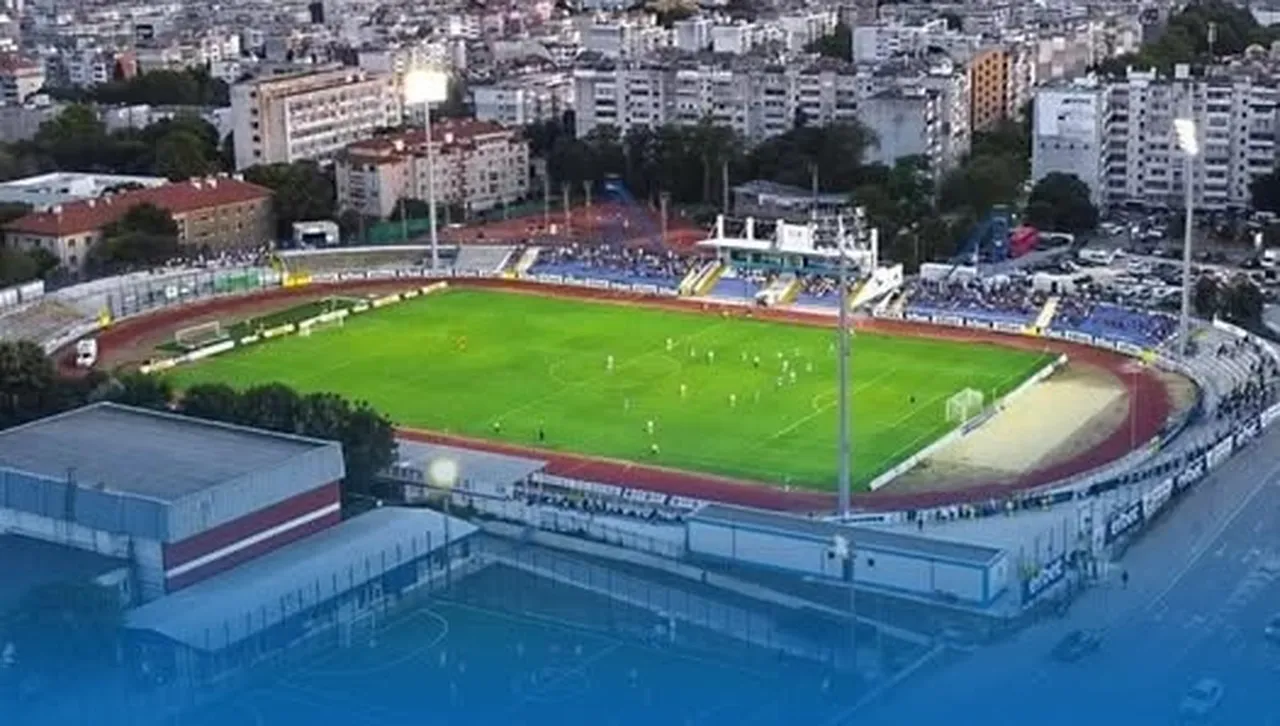 Бойко Борисов ускори финансова инжекция, за да бъде спасен варненския ФК "Спартак" 