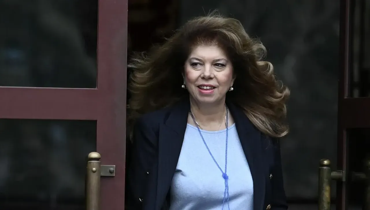 След проведени консултации през миналата седмица общо 5 длъжностни лица