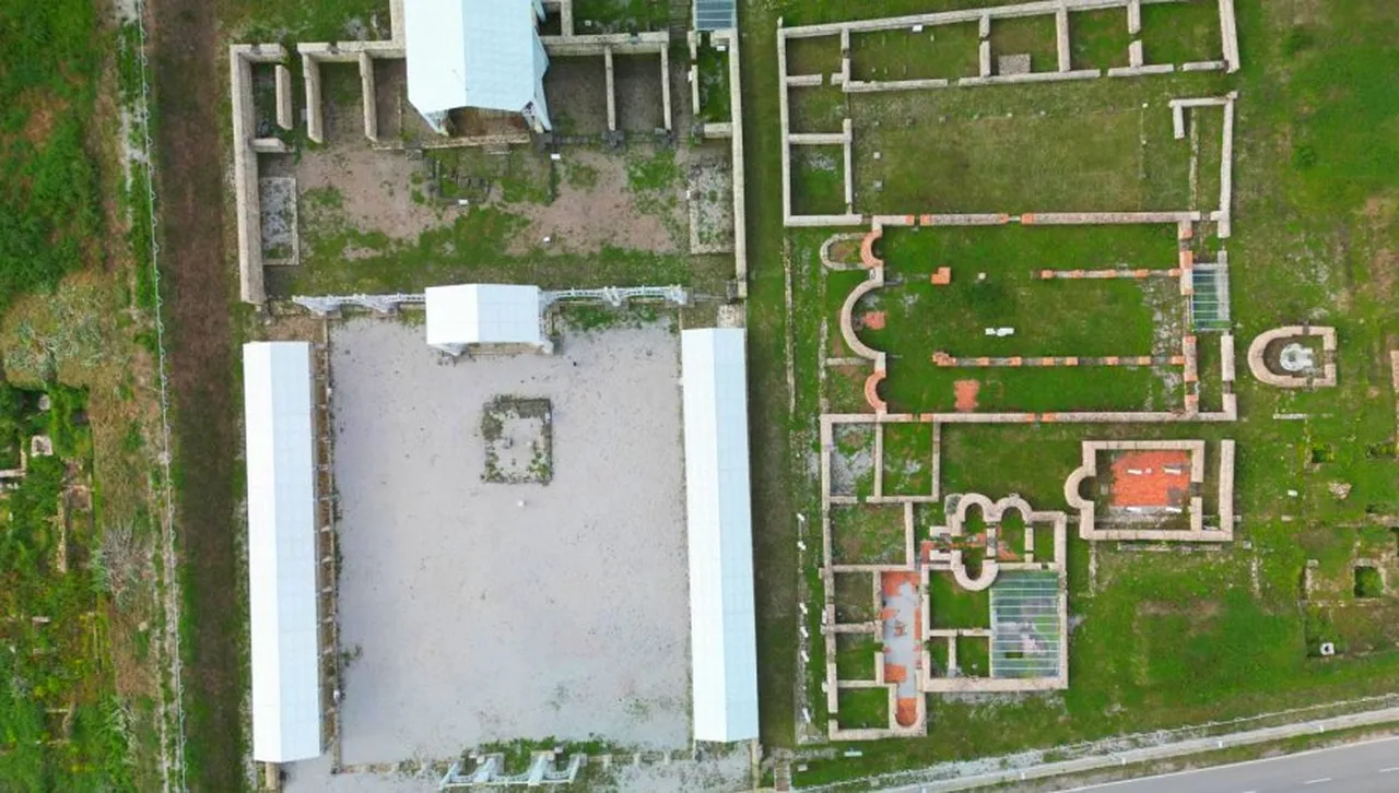 Археолозите в Нове откриха надгробен паметник на центурион от I Италийски легион