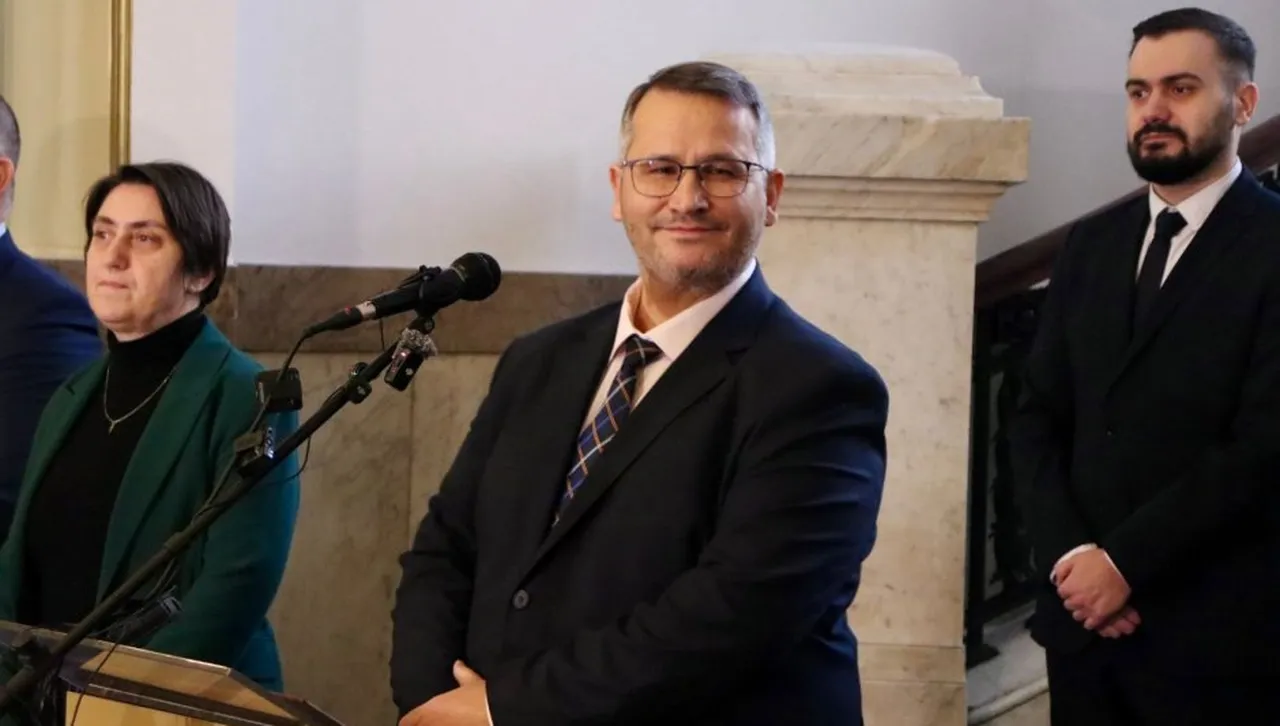 Министърът на земеделието: Продажбата на хижа "Петрохан" е извършена необичайно бързо