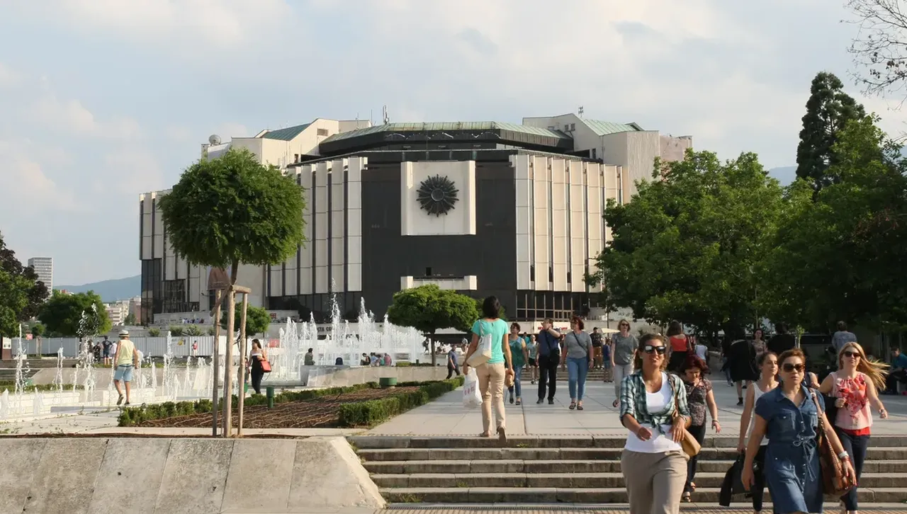 София се срива до 301-во място в световна класация по скъп живот