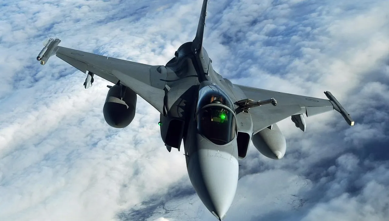 Gripen е в пъти по евтин по отношение на разходите